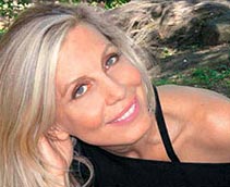 Anne Bowen