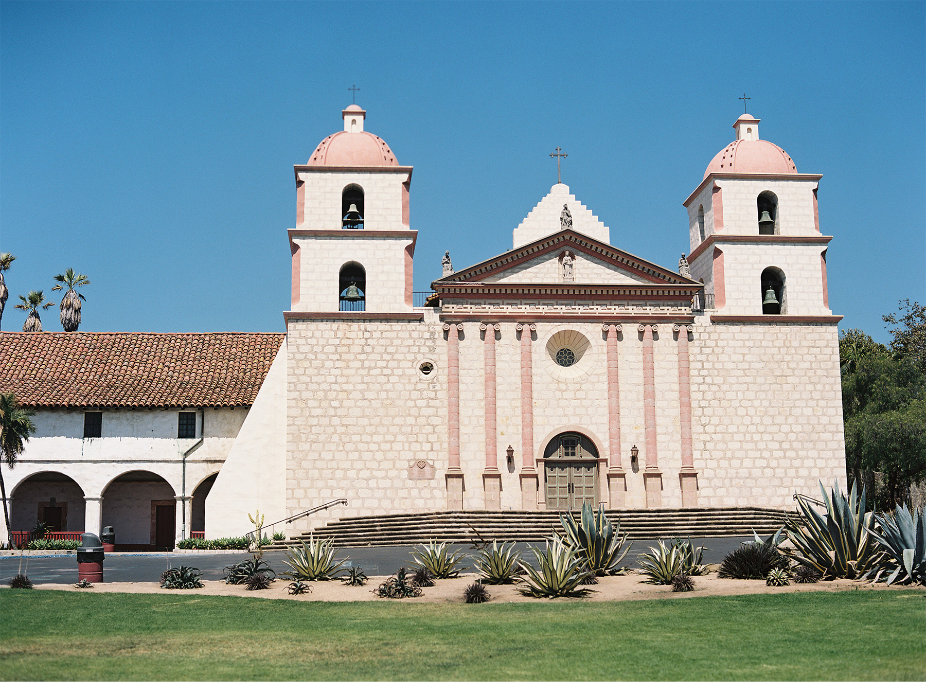 V245 Our Muse TravelInspired Wedding at Rancho Dos Pueblos Lindsay