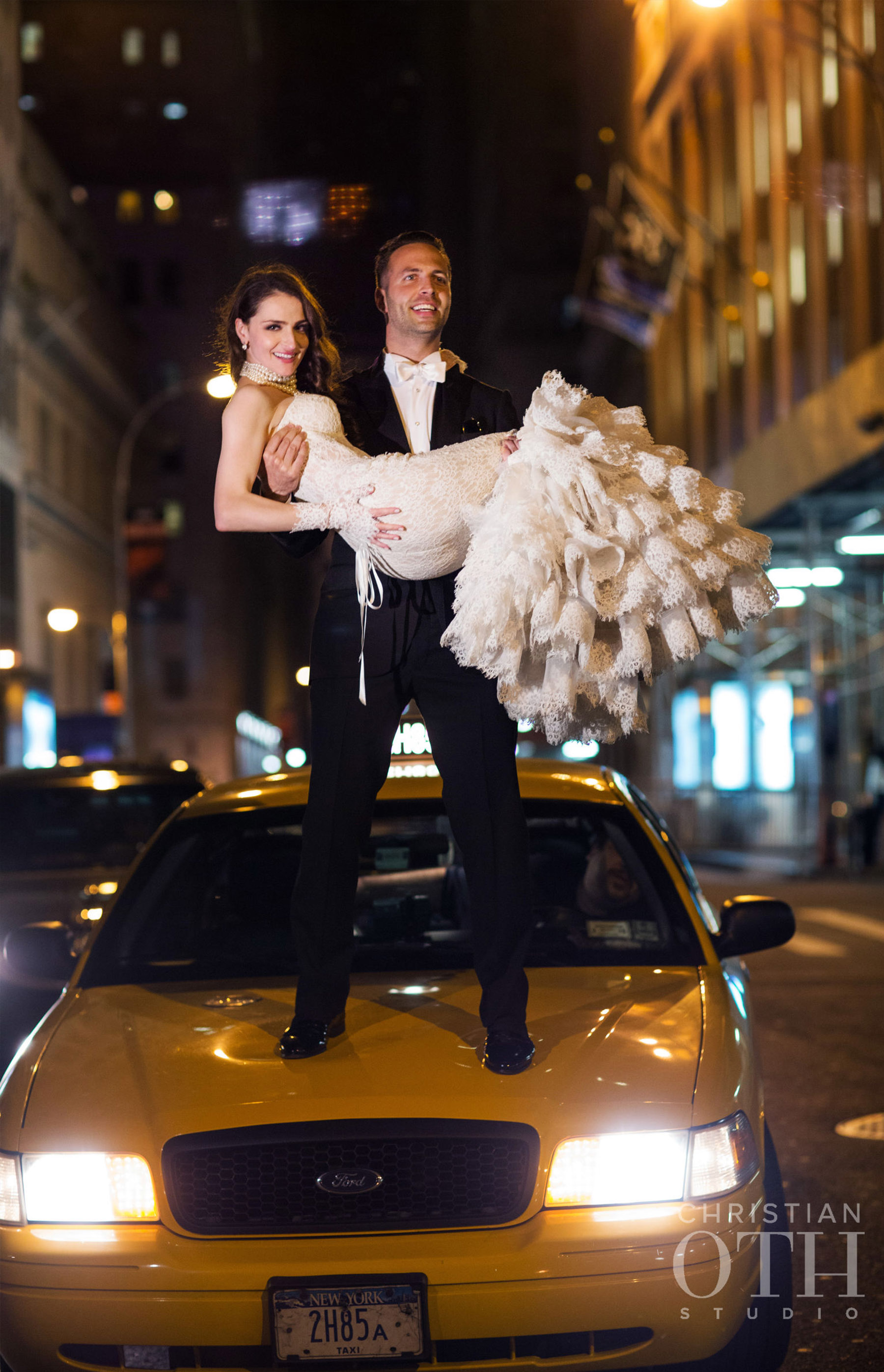 Our Muse - Elegant Wedding in Wall Street: Alexandra and Ryan, Part 5 - Be inspired by Alexandra and Ryan's elegant wedding in Wall Street, New York. - reception, wedding, ceci new york, inspiration, ceci johnson, celebration, bride, groom, event, luxury wedding invitations, couture, custom wedding invitations, ceci new york, christian oth, moho creative, jz events, jennifer zabinski, lewis miller design, wonder wedding cakes, element music, carnegie hall band, anne demarco cosmetics, pnina tornai, kleinfelds, jimmy choo, rk bridal, zwikker and zacher