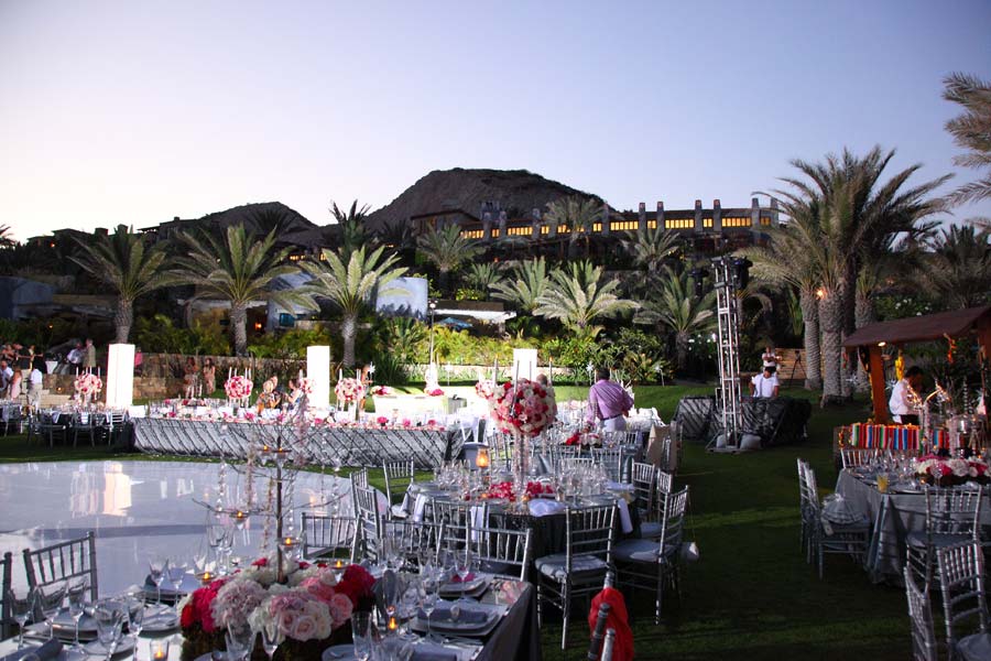 Our Muse - Wedding Photos - Be inspired by Ashley & Brian's summer Mexico wedding at El Dorado Golf & Beach Club, Los Cabos, Mexico