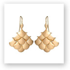 Marea Shell Chandelier Earrings