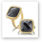 COCKTAIL RING IN BLACK SPINEL