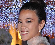 Tania Tjiptobiantoro